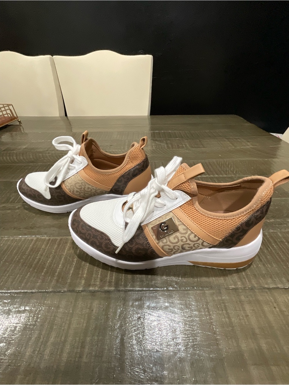 Guess Women's White Brown Tan Logo-Accent Sneakers
